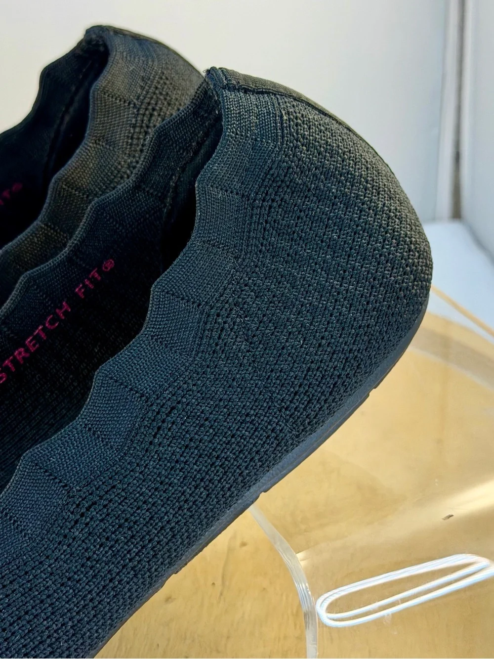 Skechers cleo style